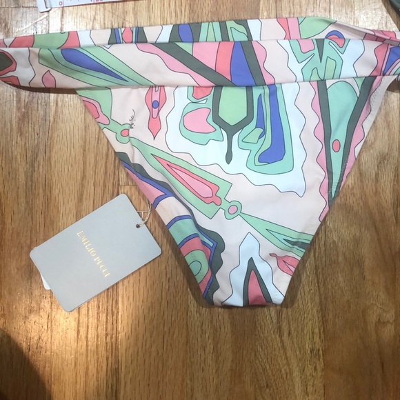 Beautiful never worn Emilio Pucci bikini light pink - Picture 9 of 16